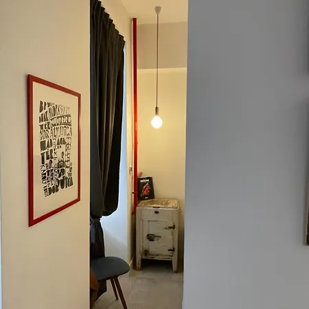 Apartment Stylish In The Center With Air Conditioning