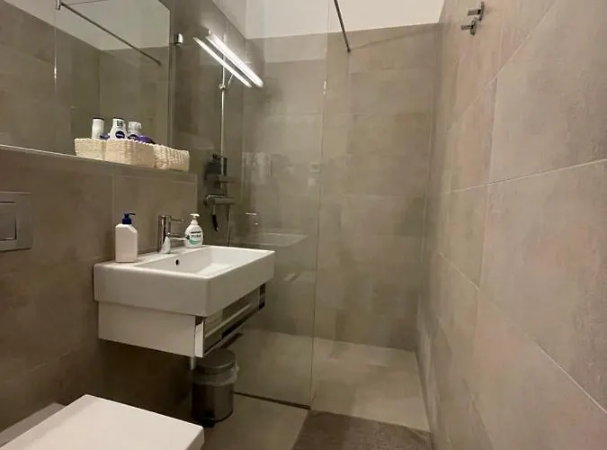 Stylish In The Center With Air Conditioning Appartement *